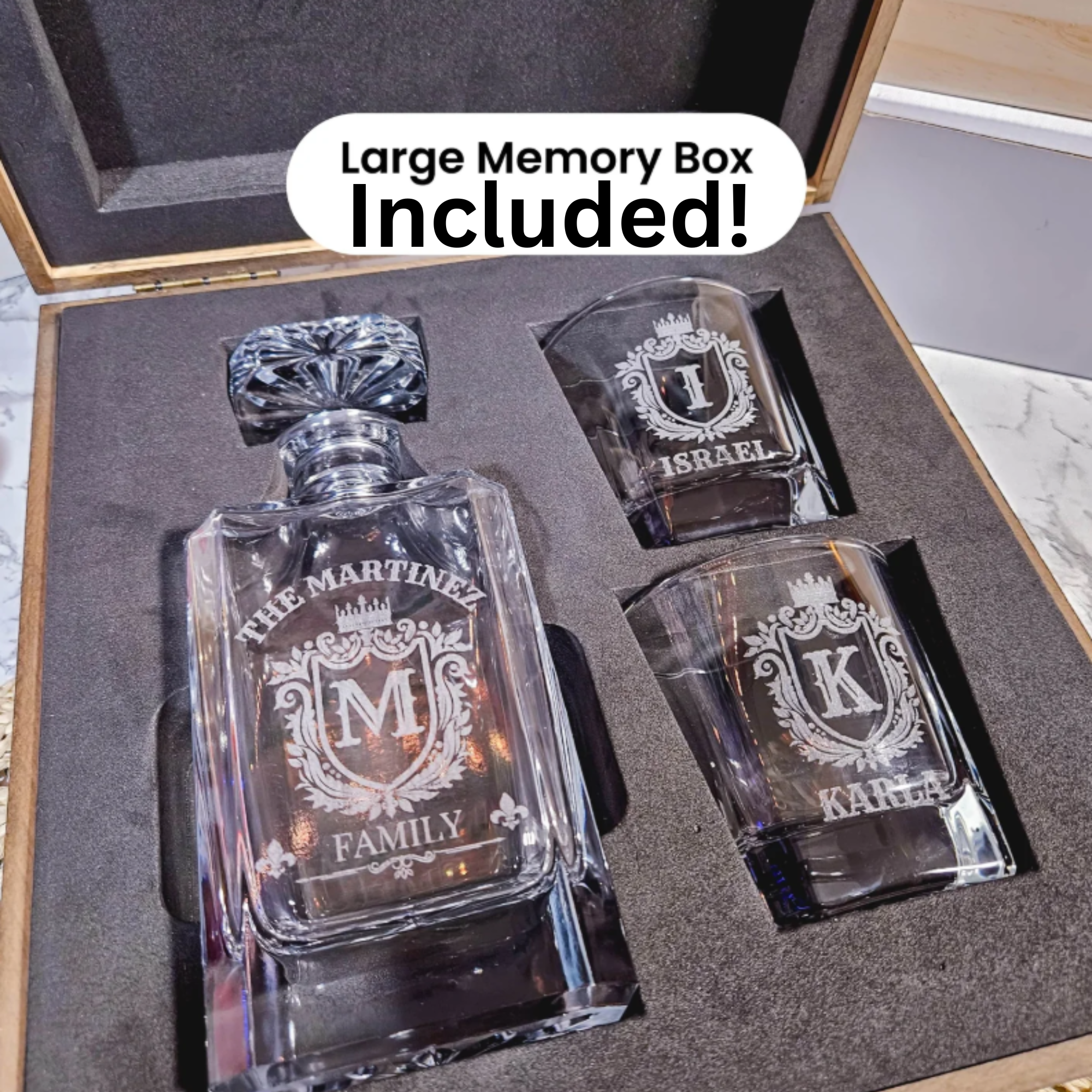Whiskey Decanter Set – Personalized 750mL Decanter + Rocks Glasses