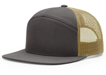 7‑Panel Flat‑Bill Trucker Hats with Engraved Patches for Modern, Brand‑Forward Merch