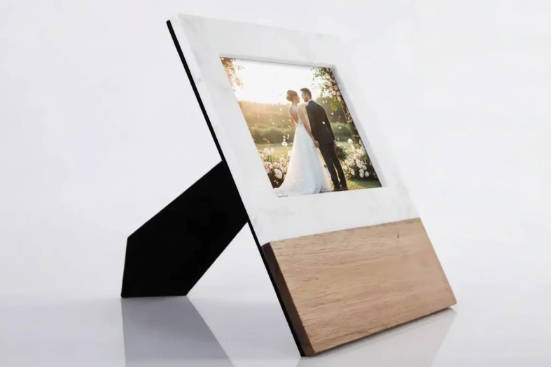 Marble & Wood Picture Frame Stand – Personalized 5x7 Fram